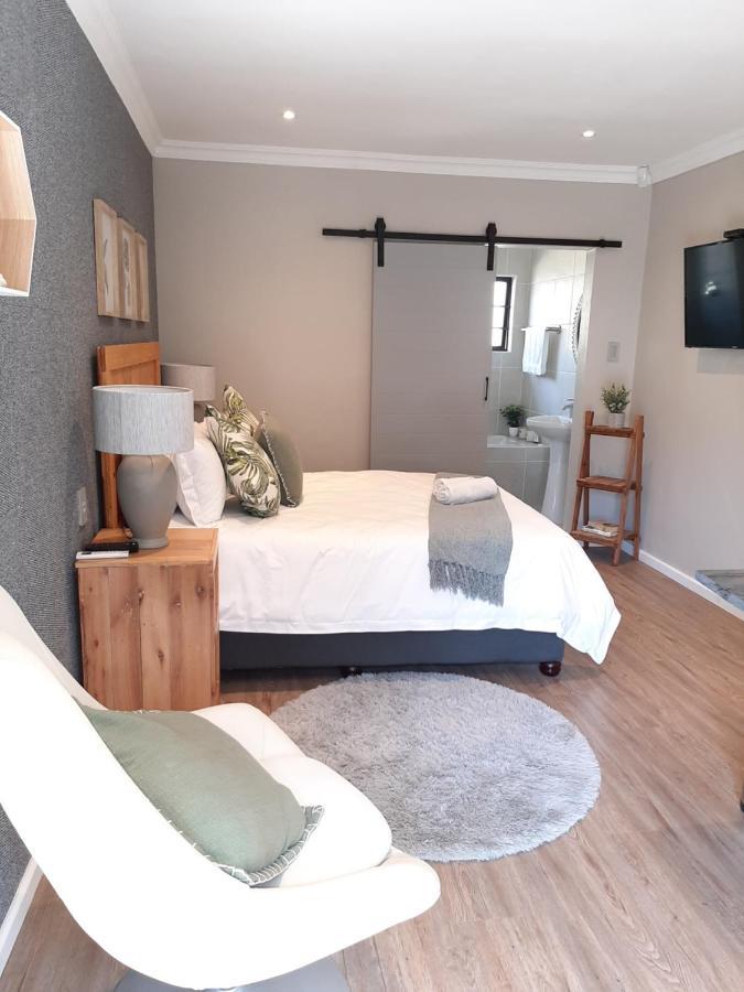 The Hillcrest Guesthouse East London Buitenkant foto