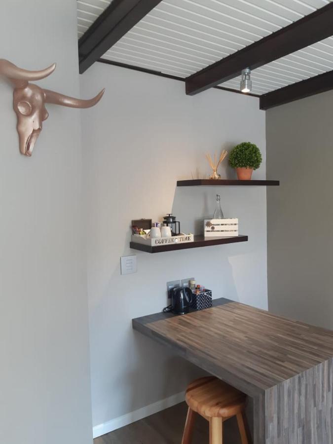 The Hillcrest Guesthouse East London Buitenkant foto